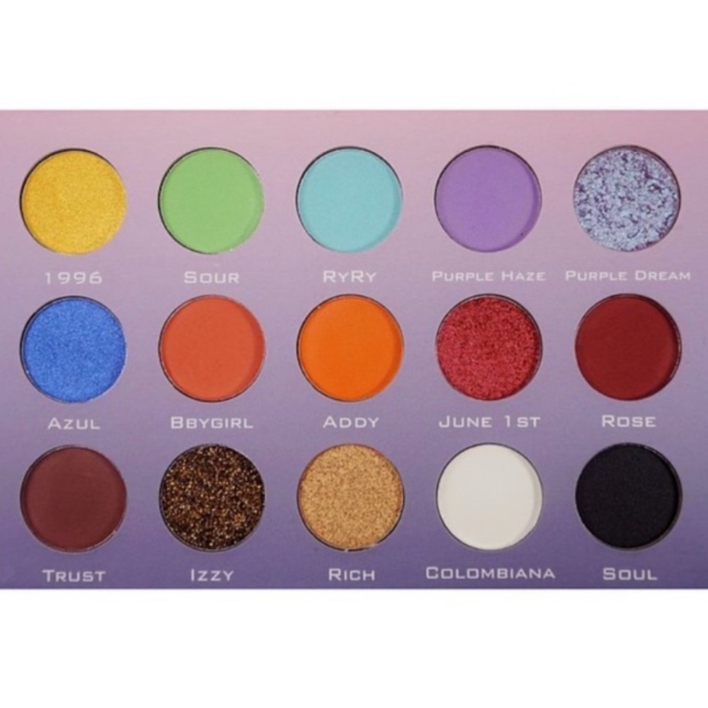🎉🎊HP🎉🎊New ILLUMINATI X ISA GLAM PALETTE